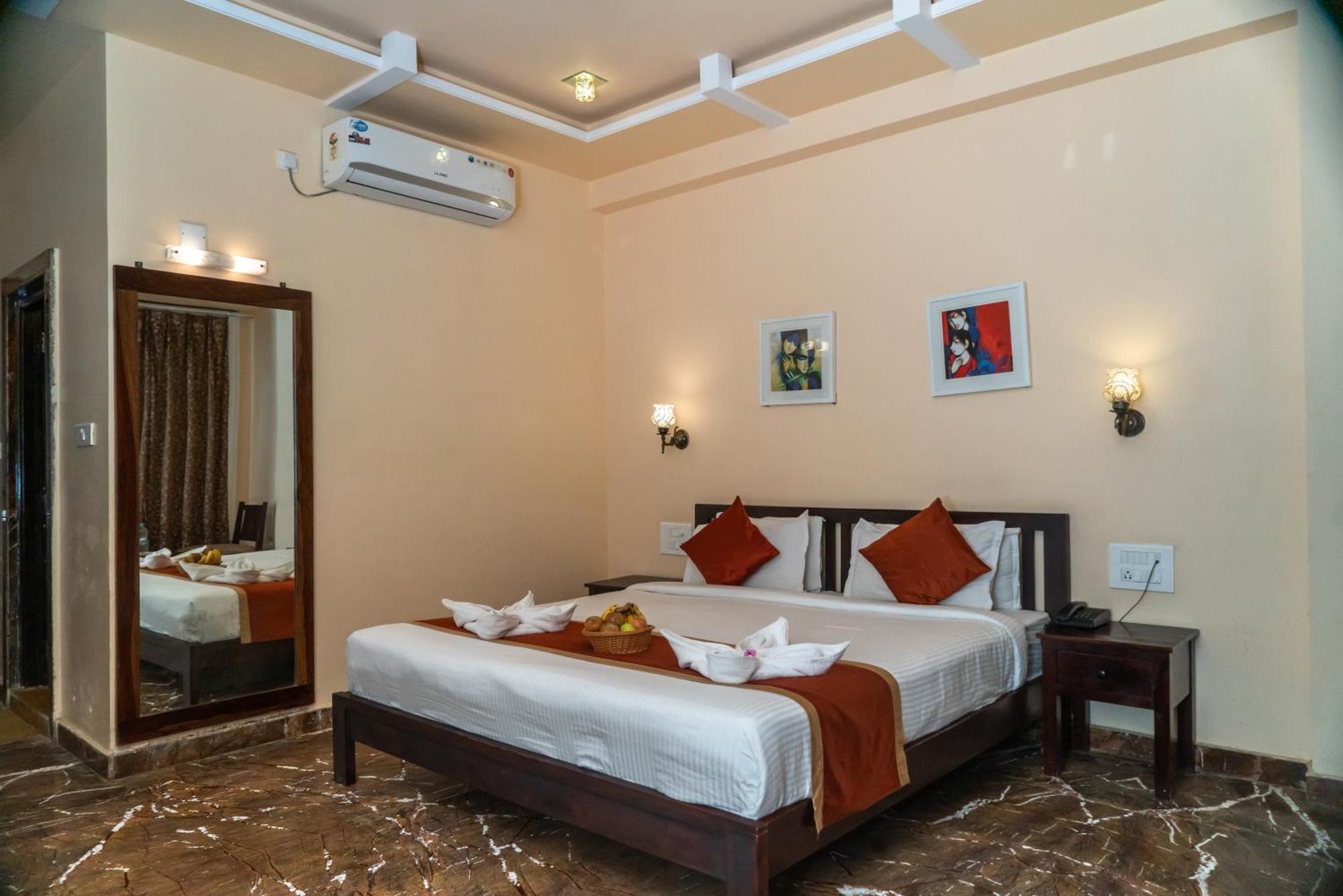 Udai Nature Valley Resort - A Peace Full Farmhouse Resort Udaipur Exterior photo