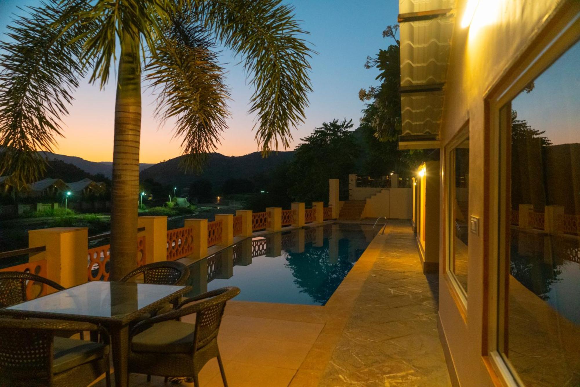 Udai Nature Valley Resort - A Peace Full Farmhouse Resort Udaipur Exterior photo