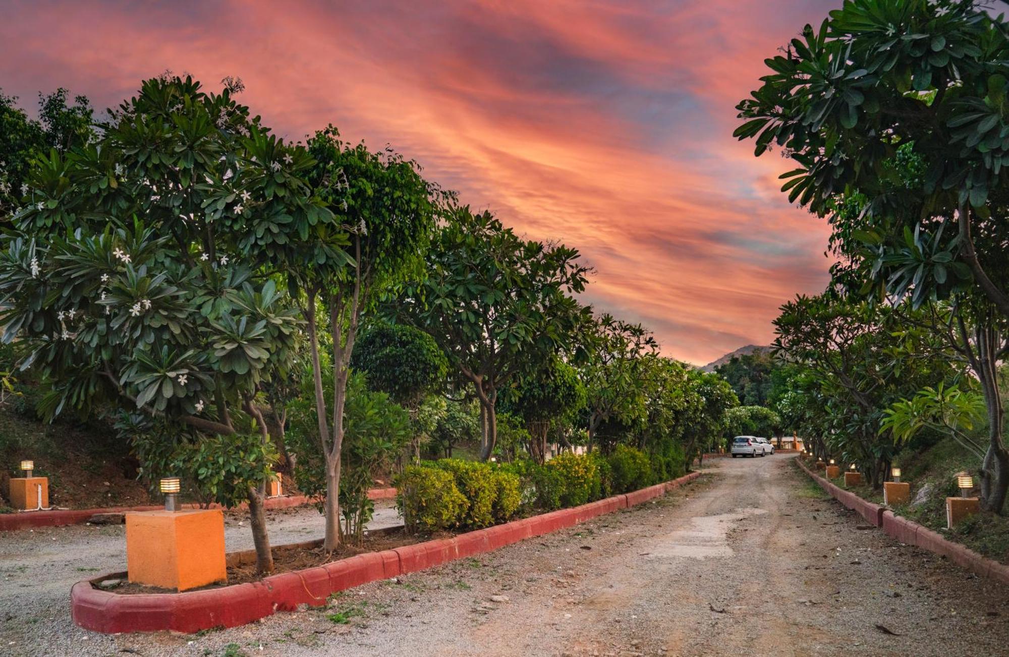 Udai Nature Valley Resort - A Peace Full Farmhouse Resort Udaipur Exterior photo