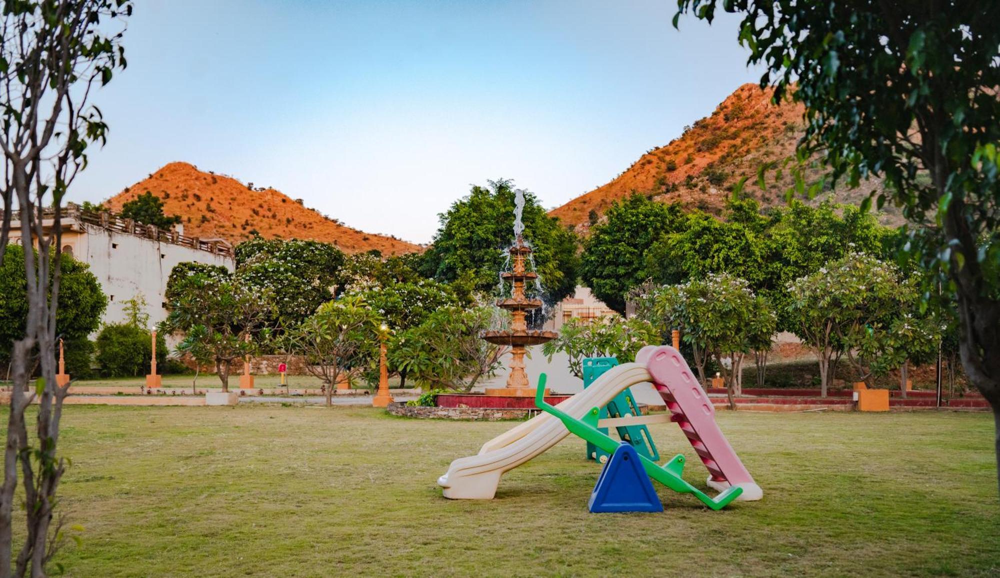 Udai Nature Valley Resort - A Peace Full Farmhouse Resort Udaipur Exterior photo