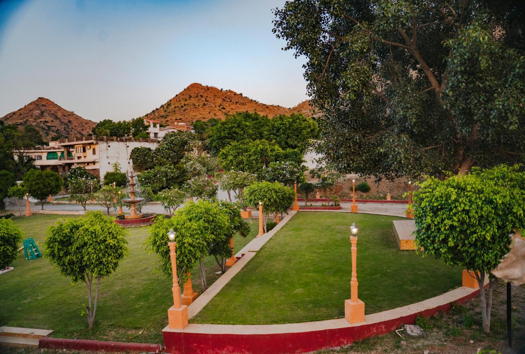 Udai Nature Valley Resort - A Peace Full Farmhouse Resort Udaipur Exterior photo