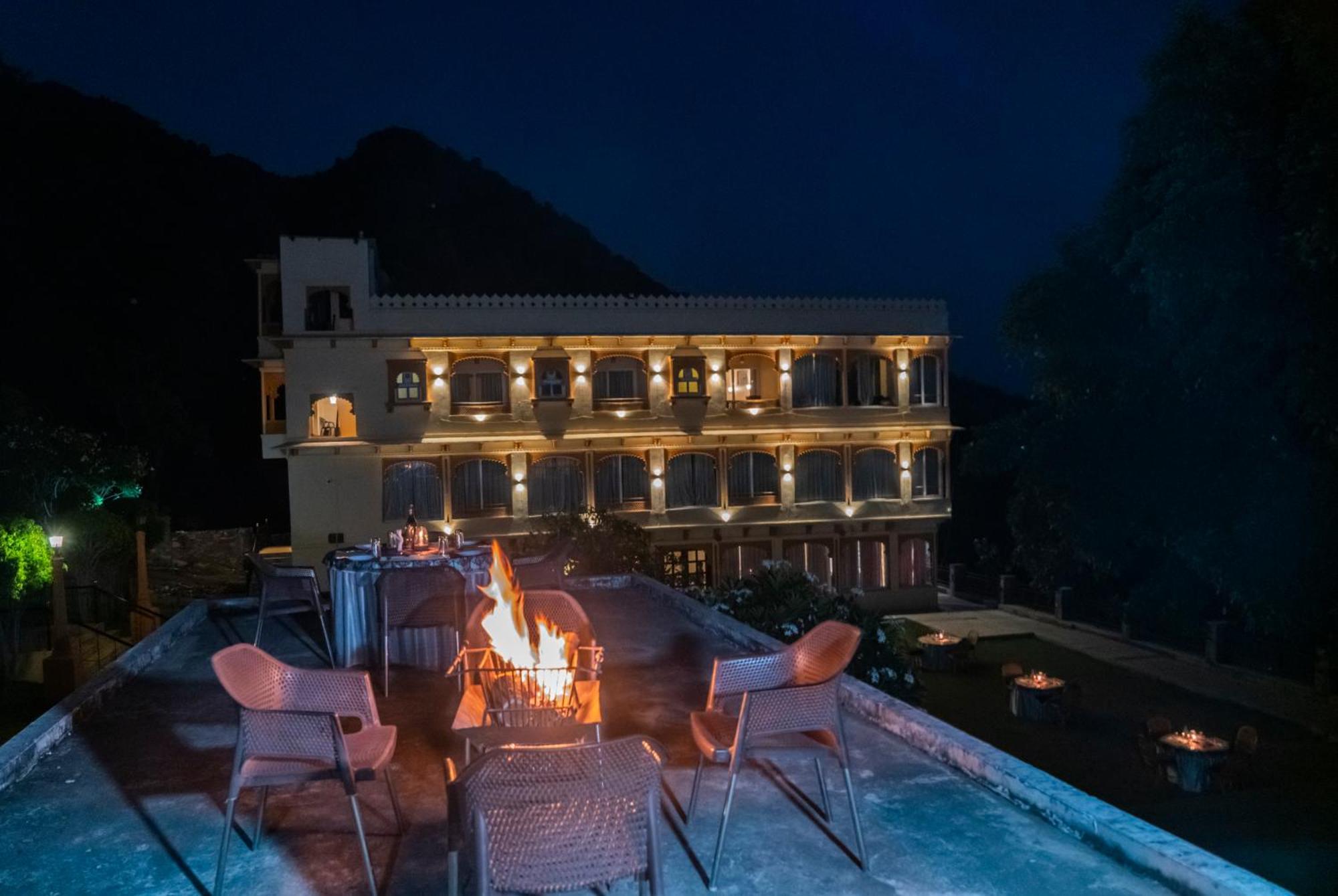 Udai Nature Valley Resort - A Peace Full Farmhouse Resort Udaipur Exterior photo